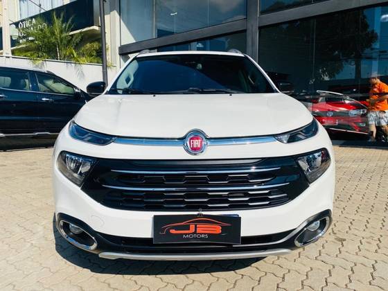 FIAT TORO 2.0 16V TURBO DIESEL VOLCANO 4WD AT9